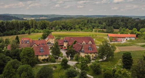 . Gut Sonnenhausen