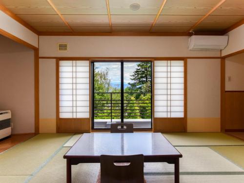 Japanese-Style Quadruple Room