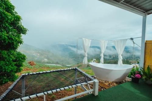 The View Homestay Monjam  in Mae Rim