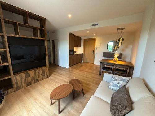 Madrid Suites Moncloa-Aravaca, SOLO CHECK IN ON LINE - PARKING GRATUITO in Aravaca