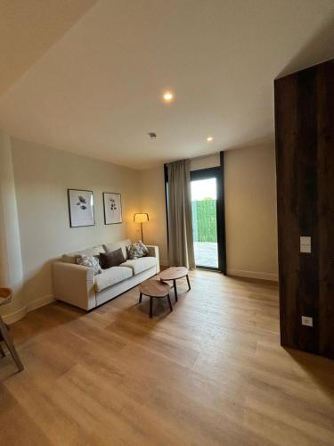 Madrid Suites Moncloa-Aravaca, SOLO CHECK IN ON LINE - PARKING GRATUITO in Aravaca