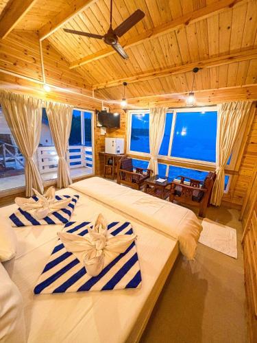 Red Crab Eco Resorts in Cabo De Rama Fort