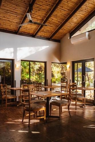 Restaurant, The Baths Natural Hot Springs in Citrusdal
