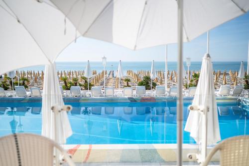 Hotel Anthony - main image