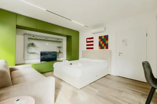 Home Sofia Room 5, for Couples -By EasyLife Swiss in Lugano, Schweiz
