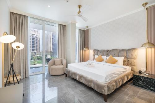 Free housekeeping visits during your stay - StayShort - Elegant 3-Bedrooms in Dubai Marina with stunning views!, Dubai (foto 6)