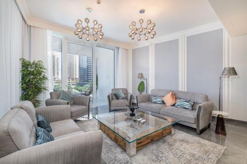 Free housekeeping visits during your stay - StayShort - Elegant 3-Bedrooms in Dubai Marina with stunning views!, Dubai (foto 7)