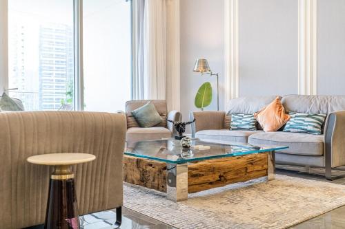 Free housekeeping visits during your stay - StayShort - Elegant 3-Bedrooms in Dubai Marina with stunning views!, Dubai (foto 10)