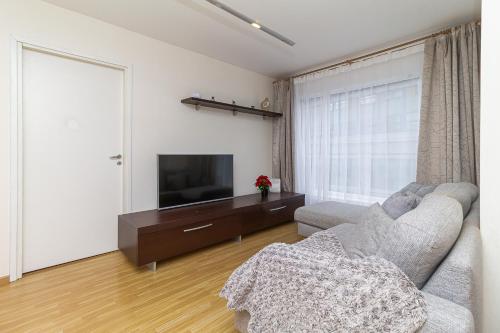 Romantic getaway with equipped kitchen, Tallinn (photo 10)