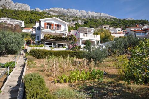 Apartments Niko - 50m from beach