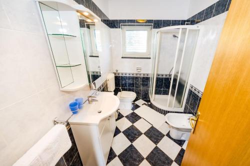 One-Bedroom apartment Standard image 1
