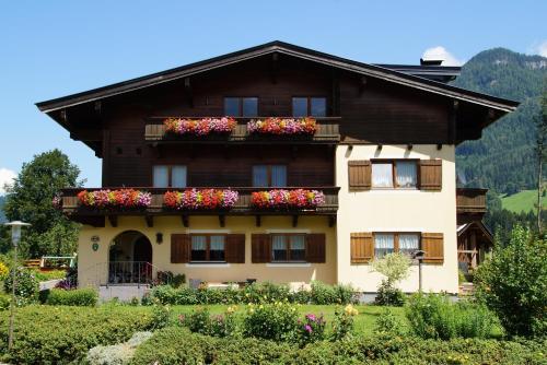 Ferienwohnungen Haus Mindermann, Pension in Lofer bei Weissbach bei Lofer