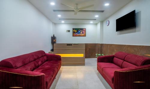 이츠 호텔 크리슈나 레지던시, 고바르단 차우라하 - 로비