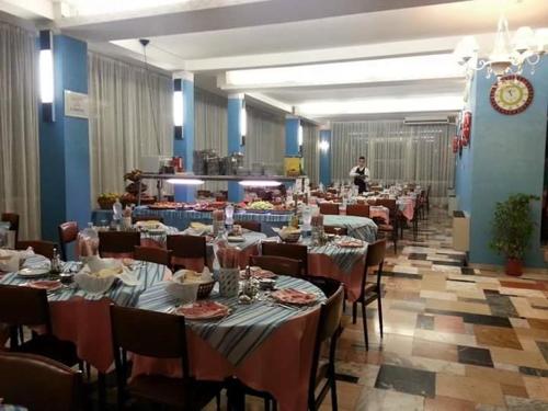 Hotel Pecci The 3-star Hotel Pecci offers comfort and convenience whether youre on business or holiday in Rimini. Both business travelers and tourists can enjoy the propertys facilities and services. Service-mi