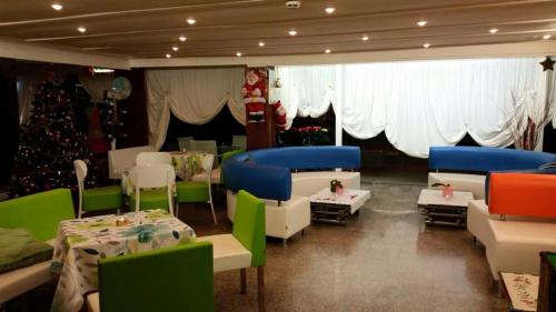 Hotel Pecci The 3-star Hotel Pecci offers comfort and convenience whether youre on business or holiday in Rimini. Both business travelers and tourists can enjoy the propertys facilities and services. Service-mi