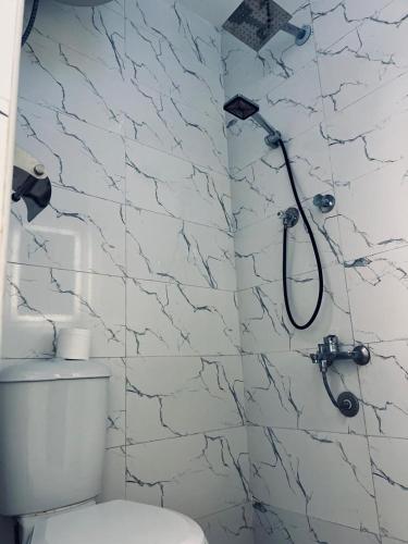 Double or Twin Room with Private Bathroom image 8