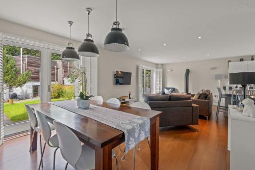 A szálláshely kívülről, House 11 in Porthallow