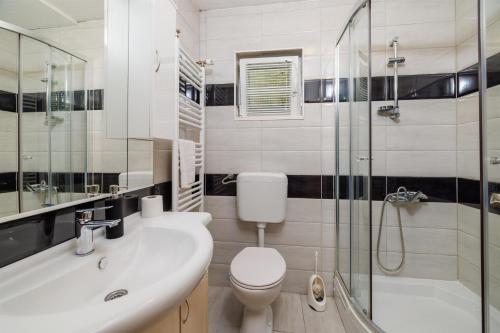 Two-Bedroom Apartment image 10