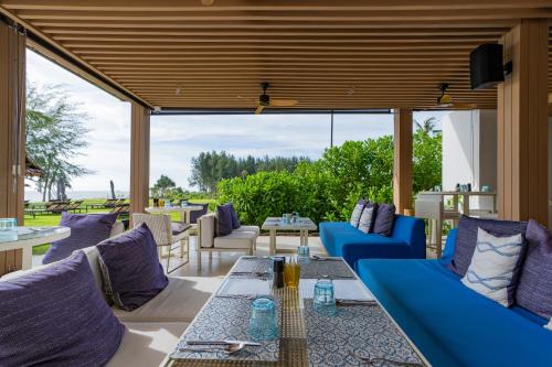 Restaurant, Pullman Khao Lak Resort in Haadson Beach