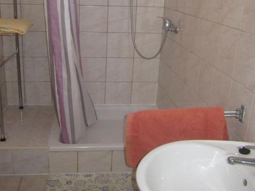 Holiday home Andro - with parking - image 12