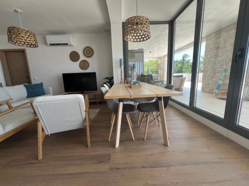 Brisa Wellness Apartments - clothing optional, DFK, FKK in may, june, september in Rogocana