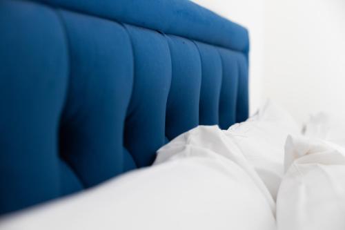 Belfast Quarters - Albert clock