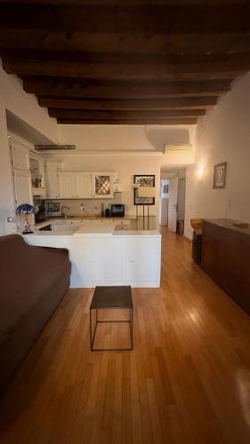 SUITE (bedroom & living room), Milán (fotografie 4)