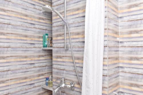 Charming Studio in City Center-Excellent Location - image 4