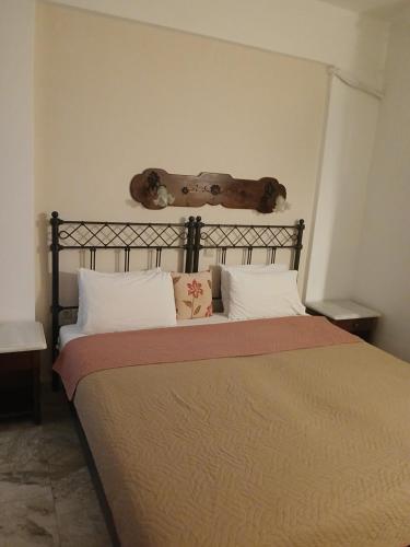 2 twin beds
