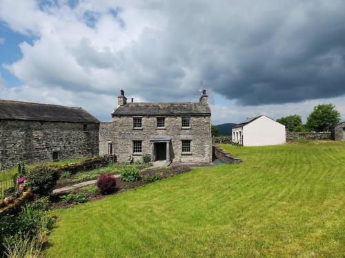 5 Bed in Witherslack SZ281 gîte à louer Nether Hall in Westmoreland