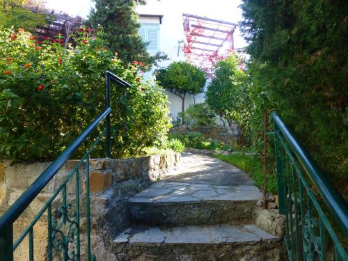 Efterpi - image 7