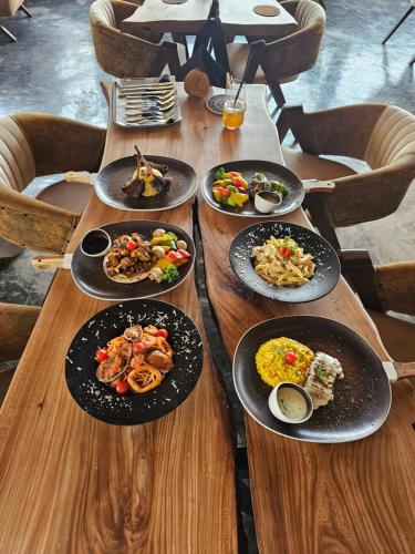 Restaurant, كمكان kmkan in Nizwa