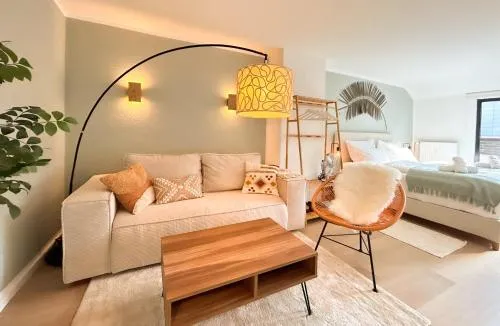 2 Schlafzimmer, Zentral, Kingsizebetten in Aachen, Deutschland