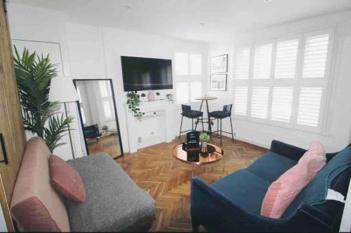 Cute & Quiet Apartment in the Heart of Hampstead, London