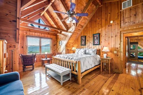 The Buckeye Cabin in Hatchertown, USA