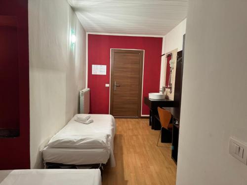Hotel Guidi Room Type - Triple Room