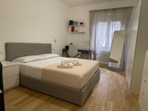Easy to stay, Milano