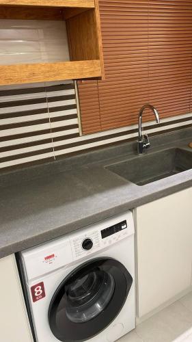 شقة دورين بغرفتي نوم ومطبخ near Janadriyah Festival