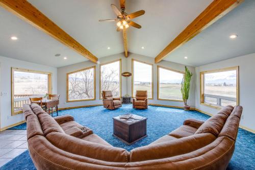 Corvallis 'Coyote Creek House' w/ Mountain Views! in Corvallis