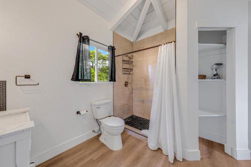 Royal Point Modern Hale - image 6