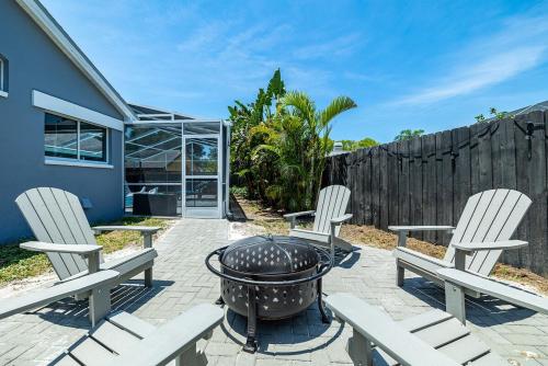 Terraza/balcón, Private Coastal Getaway to Connect and Celebrate in Palm Harbor (FL)