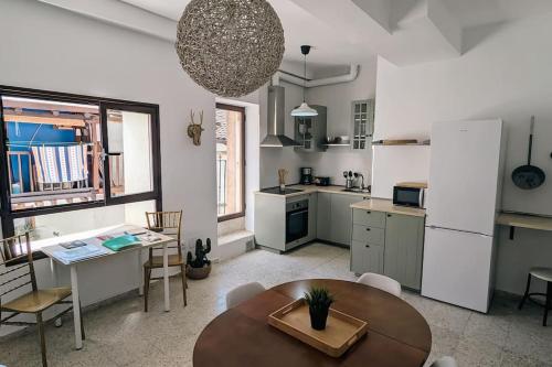 廚房, Apartamento VERAGREDOS in 拉維拉新鎮