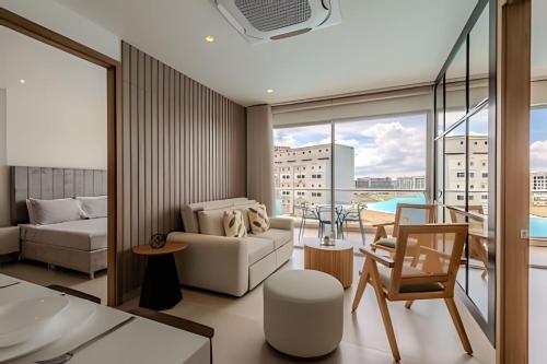 Lujoso A Estrenar/Oasis Laguna Cristalina 2BR in Punta de Canoa