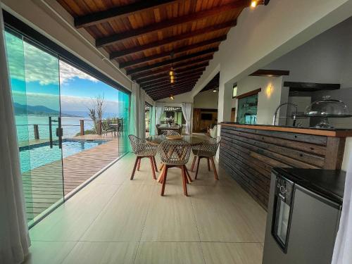 Casa c/ vista mar perto da Ilha das Cabras, Ilhote in หาดปอร์ติงโย