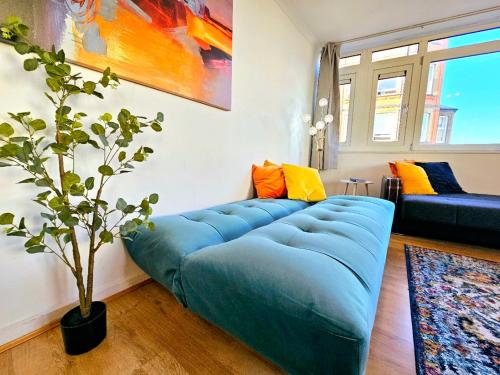 Bright & Spacious Home in Building with Lift, right next to Bayswater Station - Walk to Kensington Palace, Hyde Park, Little Venice & Notting Hill, Londýn (fotografie 6)