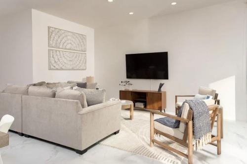 3BD Condo near Beach and Marina in Cabo San Lucas, Mexico