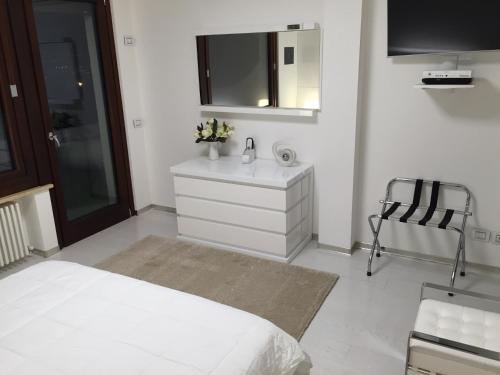 Reggio Suite - image 4