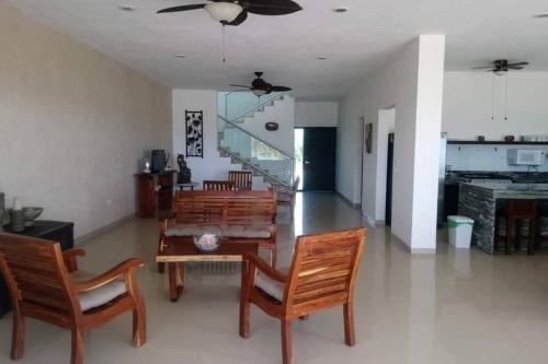 Casa EL, Total comfort at the beach in San Benito, Mexico