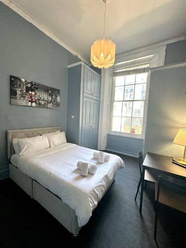 Kensington Gardens - image 13