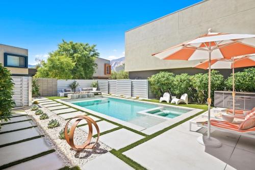 Spectacular Home in The Morrison w/ Private Pool in Palm Springs, USA
